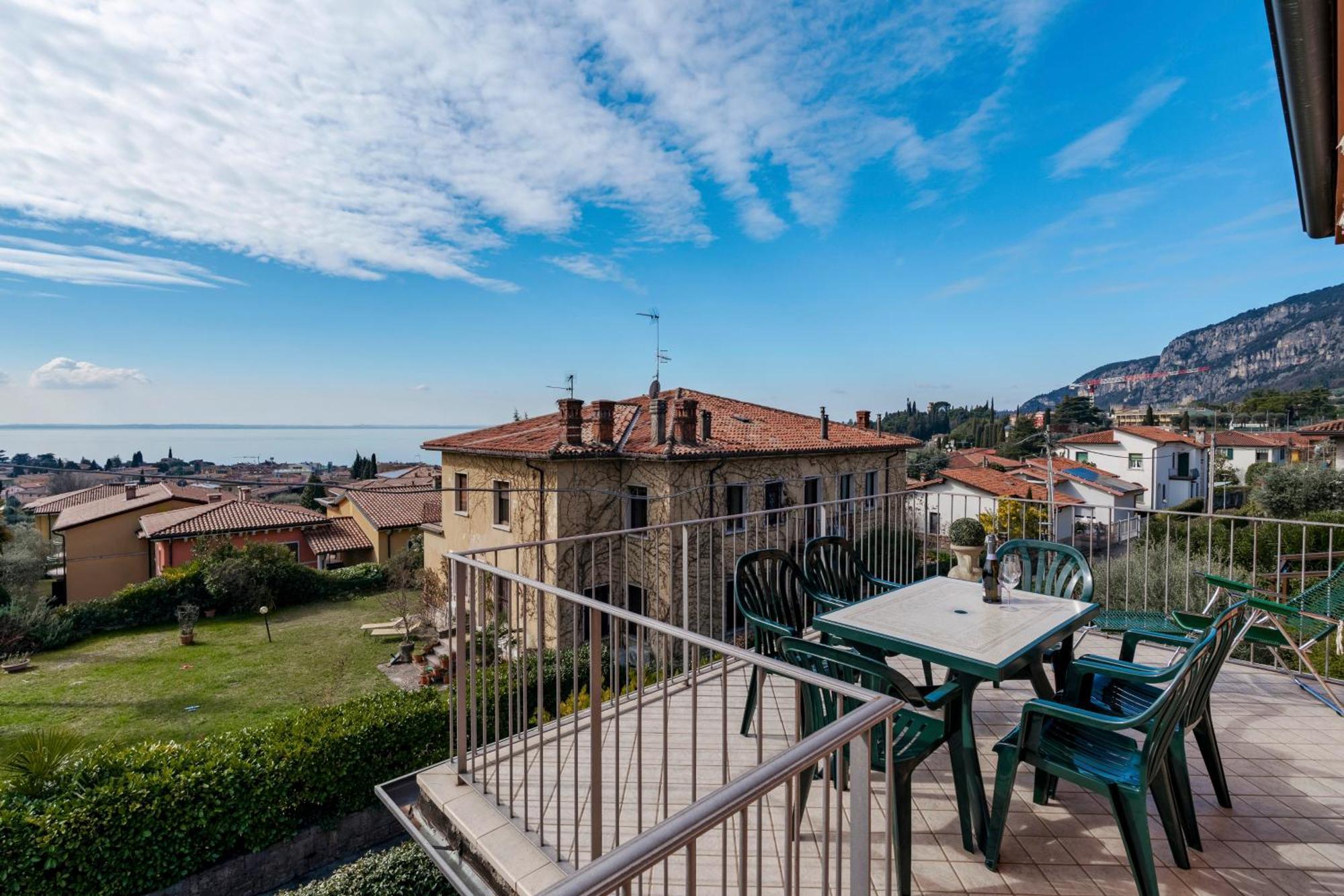 Terrazza Di Garda - Regarda Travel Daire Dış mekan fotoğraf